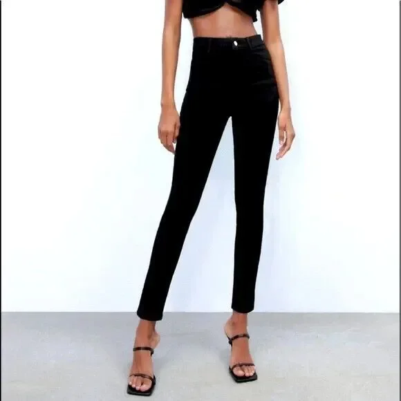 ZARA High Rise Jegging Denim Skinny 4-Pocket Jean US 6 Black Stretchy Pants B86 - Picture 1 of 6